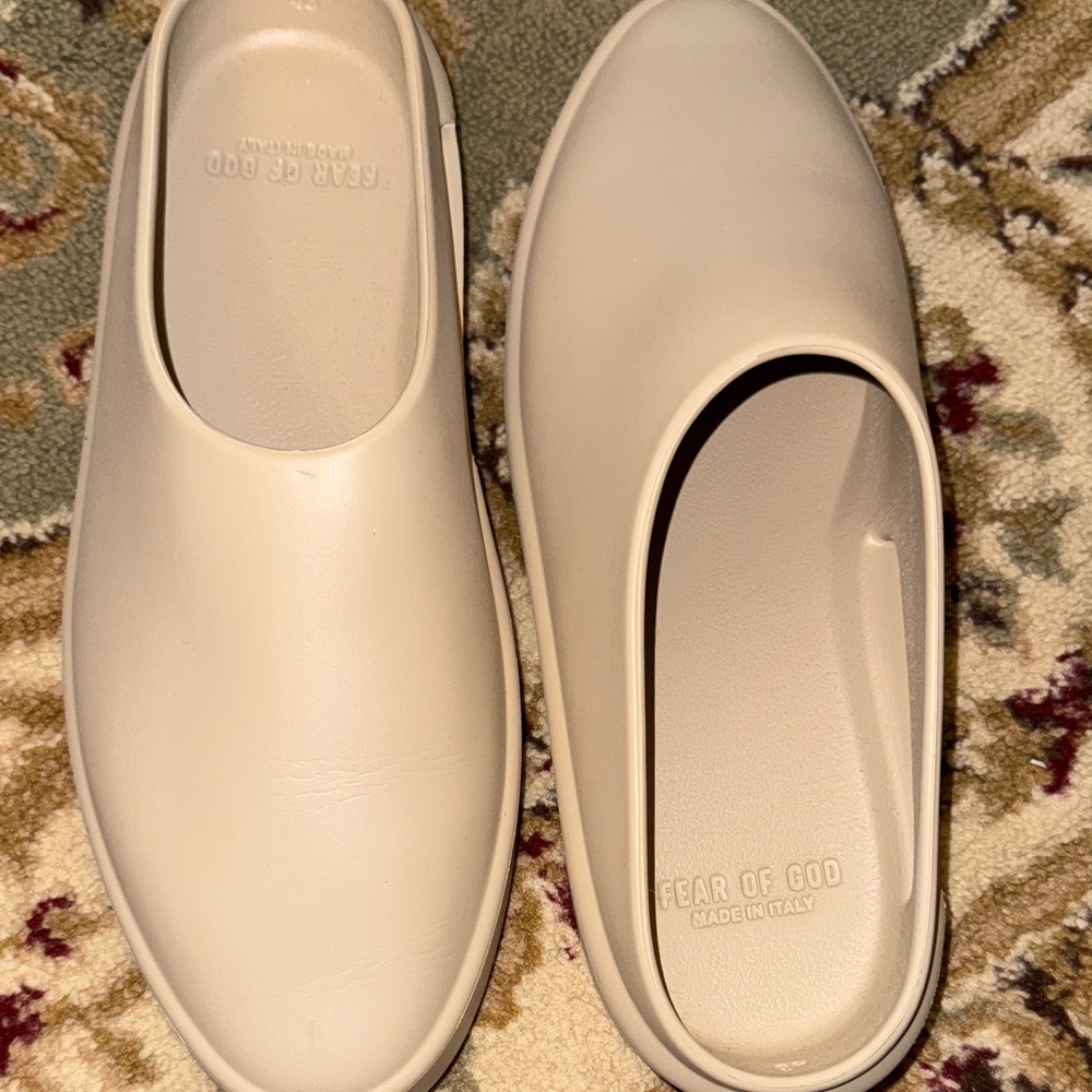 Fear of God Men Beige California Mule - Picture 3 of 6